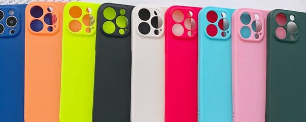 magnifique-coque-avec-cordon-pour-iphone-colore